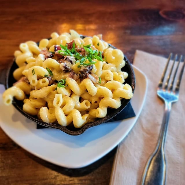 Fields Lager Mac & Cheeses.